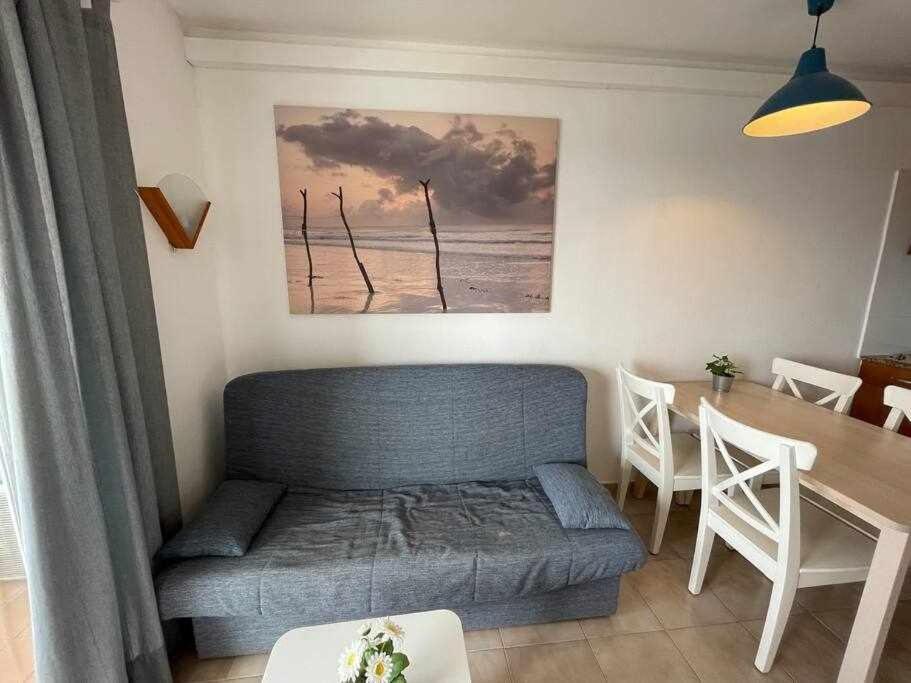 Mitjana Apartamento Con Piscina Ciutadella  Ngoại thất bức ảnh