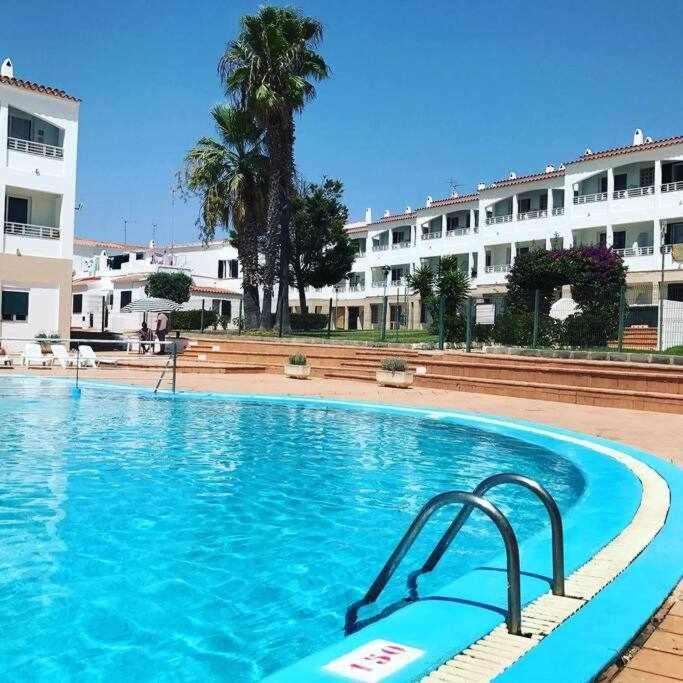 Mitjana Apartamento Con Piscina Ciutadella  Ngoại thất bức ảnh